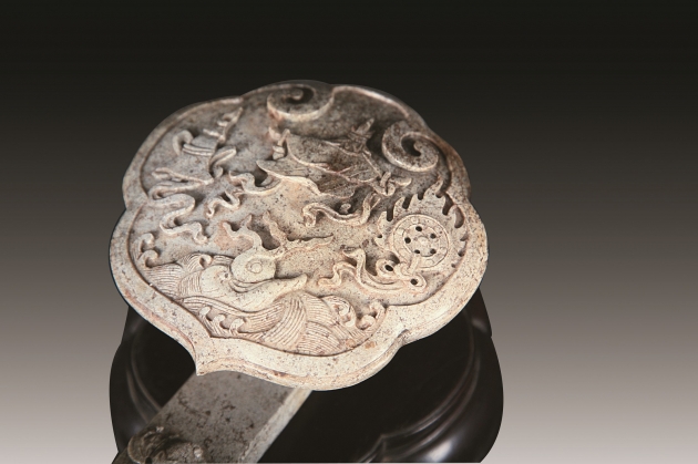 花開(kāi)富貴滿(mǎn)工玉如意