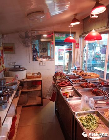 直擊餐飲服務現(xiàn)場 丹陽45家食品經(jīng)營單位被集中約談